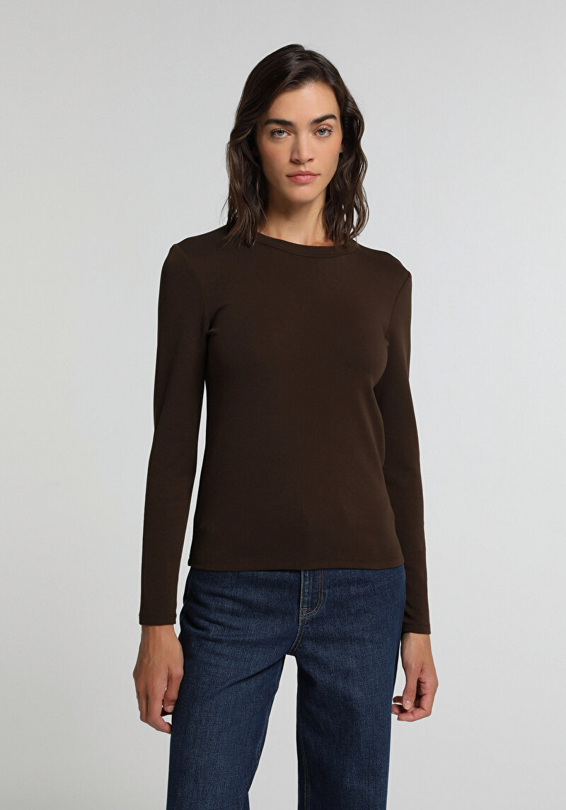 Slim Fit Yuvarlak Yaka Düz Kadın Kahverengi Uzun Kol Tişört