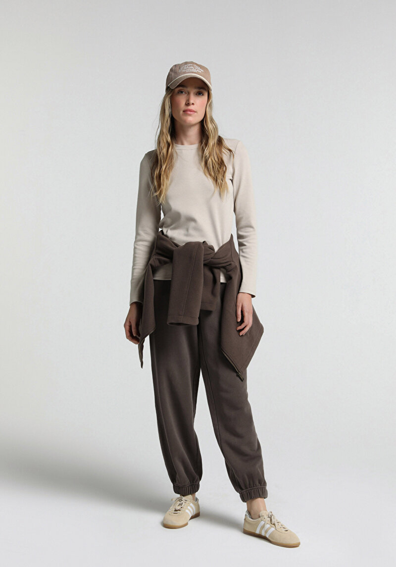 Slim Fit Yuvarlak Yaka Düz Kadın Taş Uzun Kol Tişört