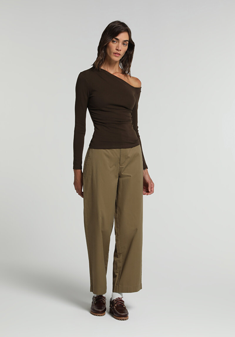 Slim Fit Asimetrik Yaka Düz Kadın Kahverengi Uzun Kol Tişört
