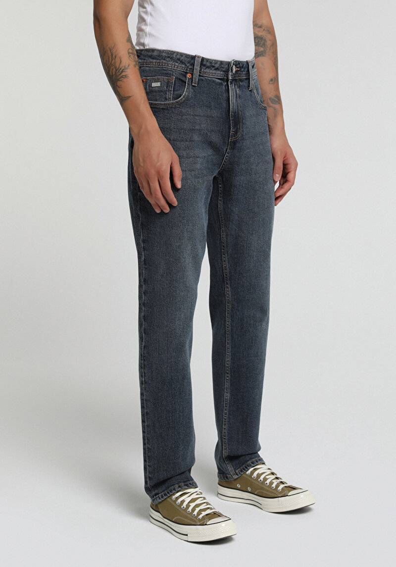 Straight Fit Erkek Light İndigo Denim Jean Pantolon
