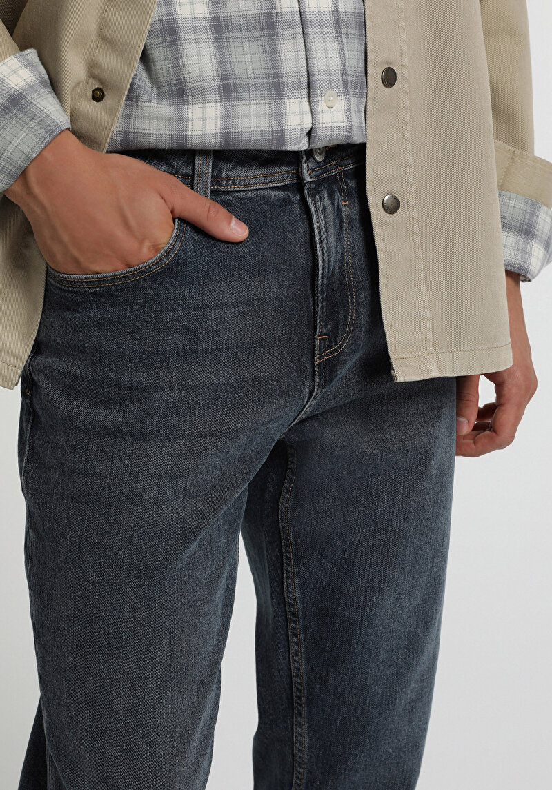Straight Fit   Erkek Light İndigo Denim Jean Pantolon