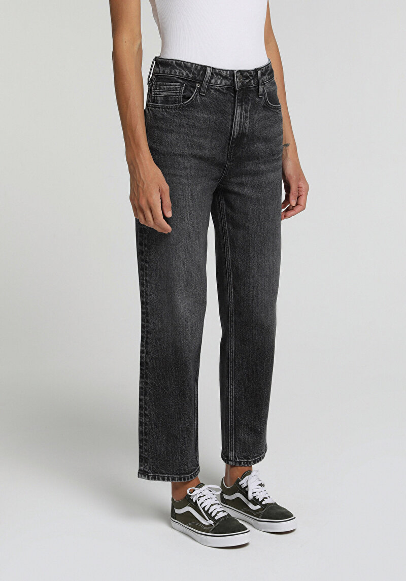 Slim Tapered Fit Kadın Black Denim Jean Pantolon