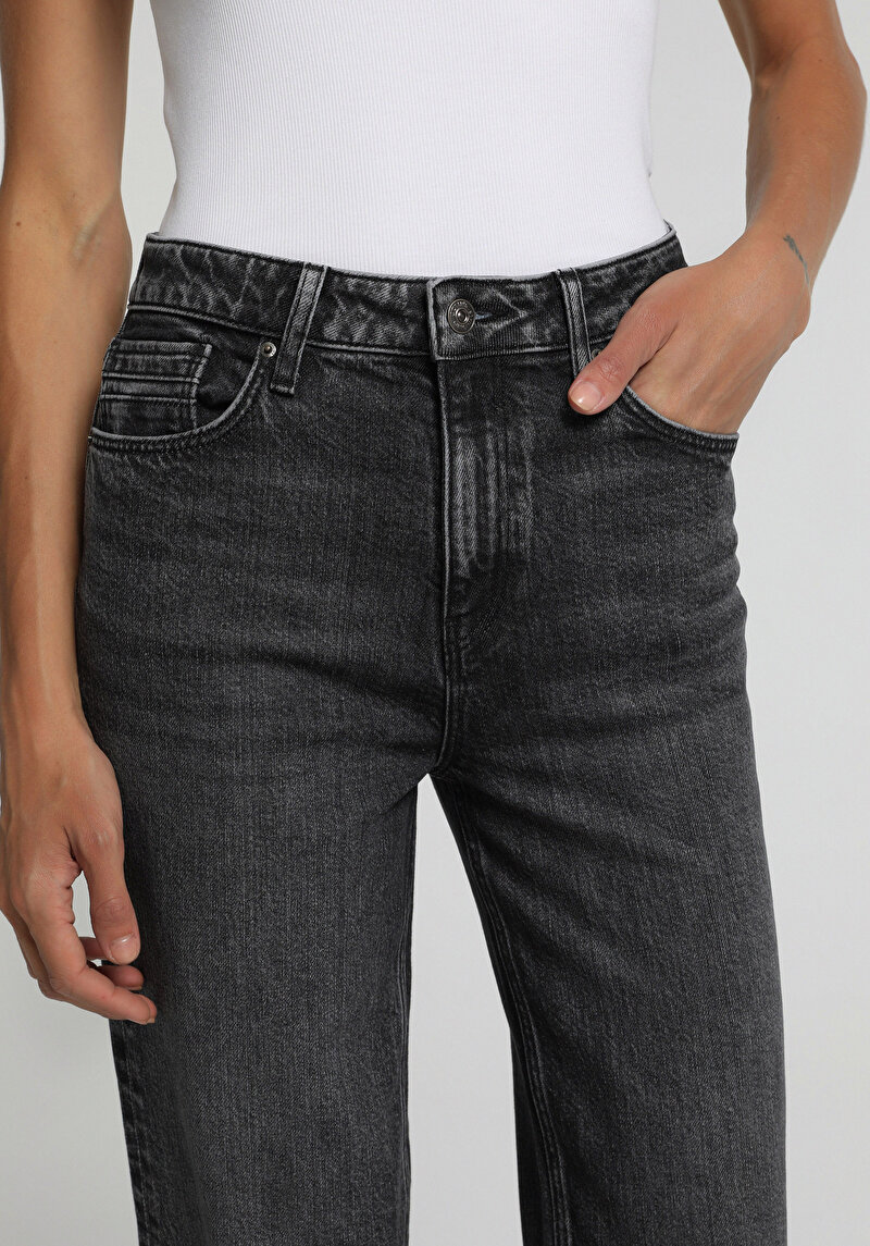 Slim Tapered Fit   Kadın Black Denim Jean Pantolon