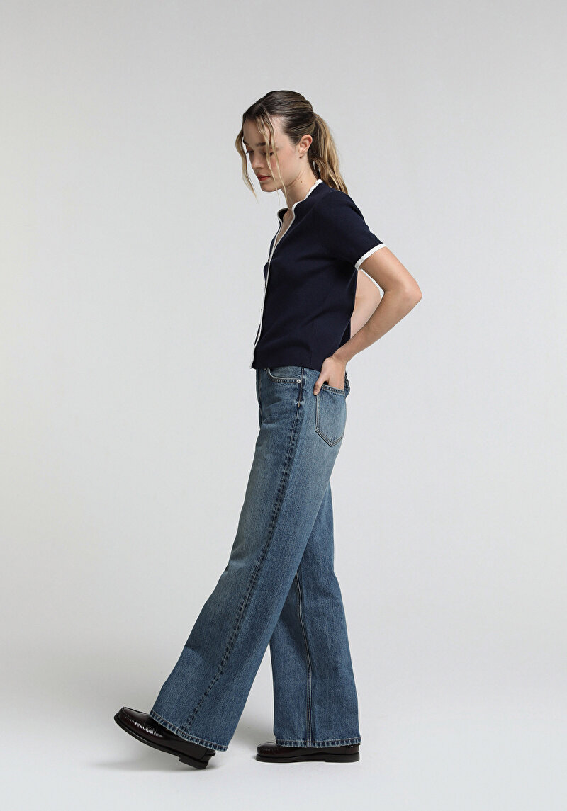 Slim Fit Düğmeli Yaka Düz Kadın Lacivert Kısa Kol Kazak