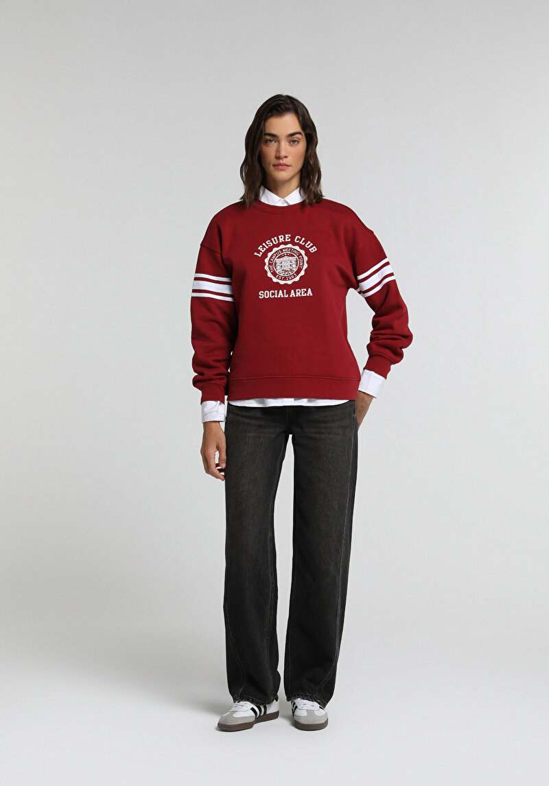 Regular Fit Yuvarlak Yaka Baskılı Kadın Kirmizi Sweatshirt