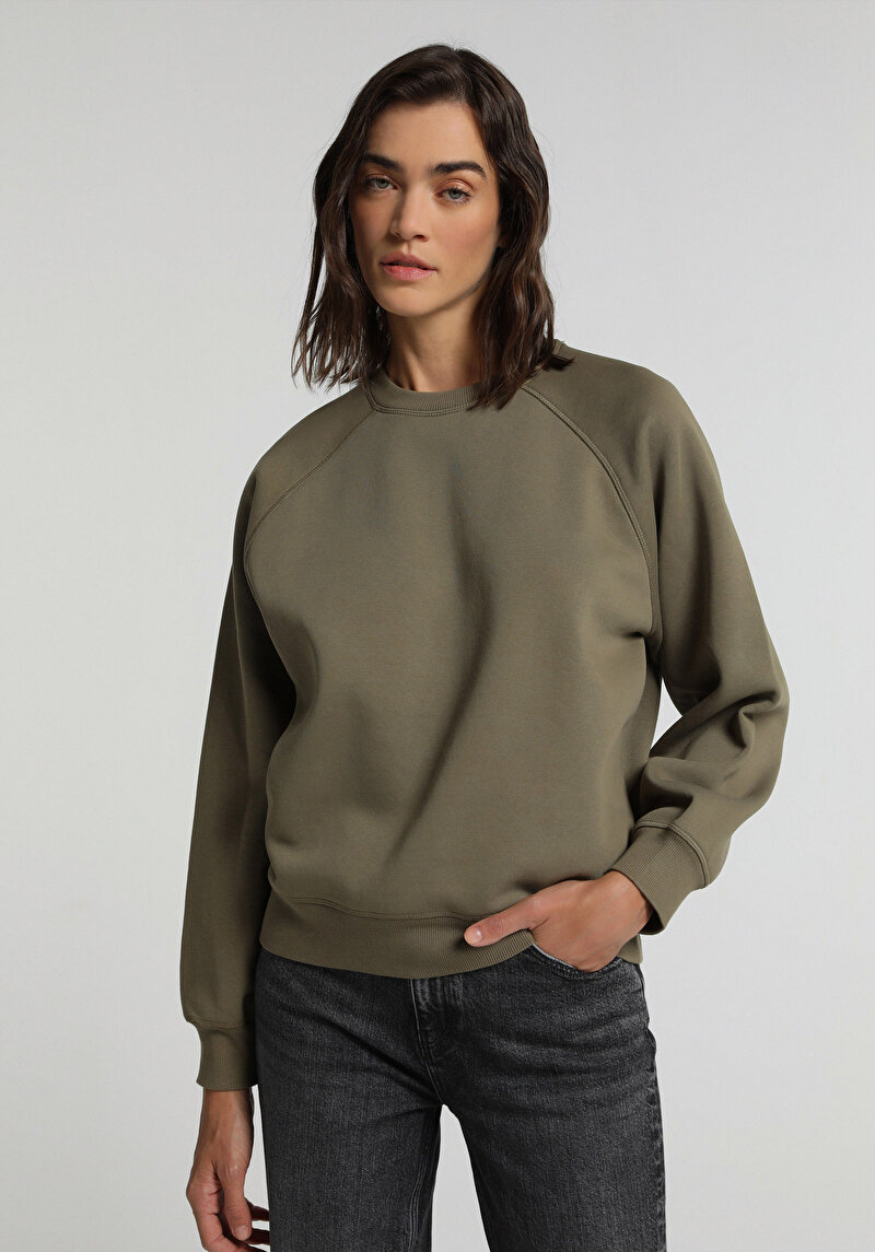 Regular Fit Yuvarlak Yaka Düz Kadın Yeşil Sweatshirt