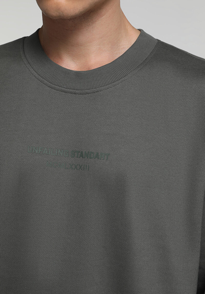 Relaxed Fit Yuvarlak Yaka Düz Erkek Yeşil Sweatshirt