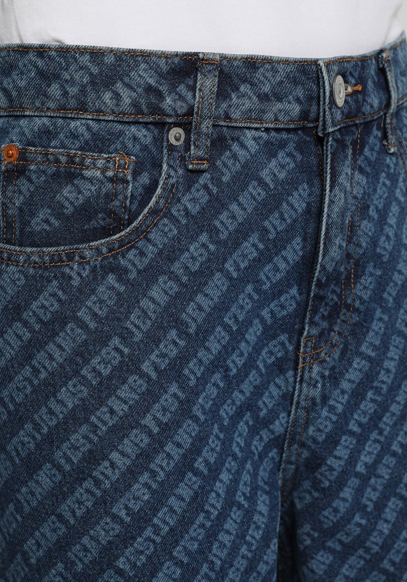 Barrel Fit   Erkek Mid İndigo Denim Jean Pantolon