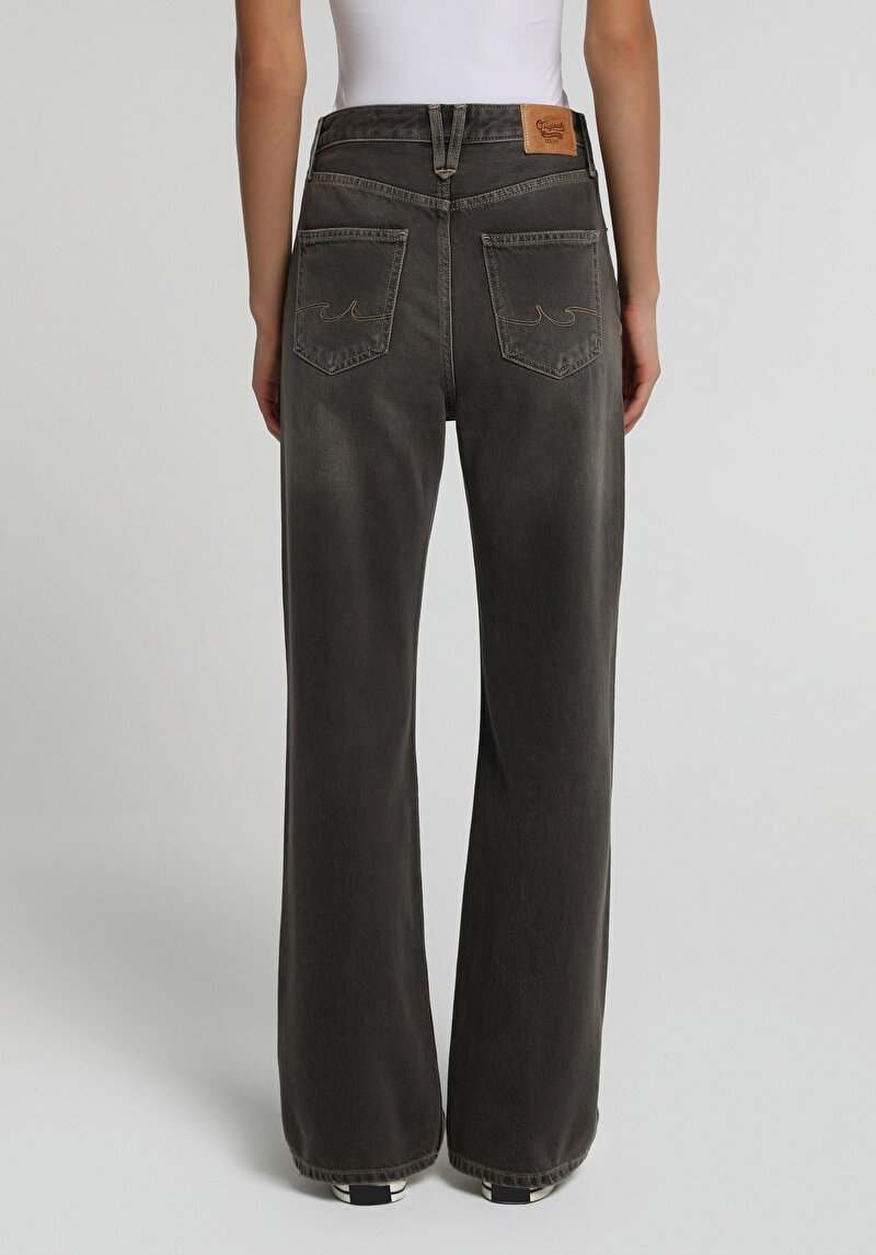 Loose Bootcut Fit Kadın Over Dyed Denim Jean Pantolon