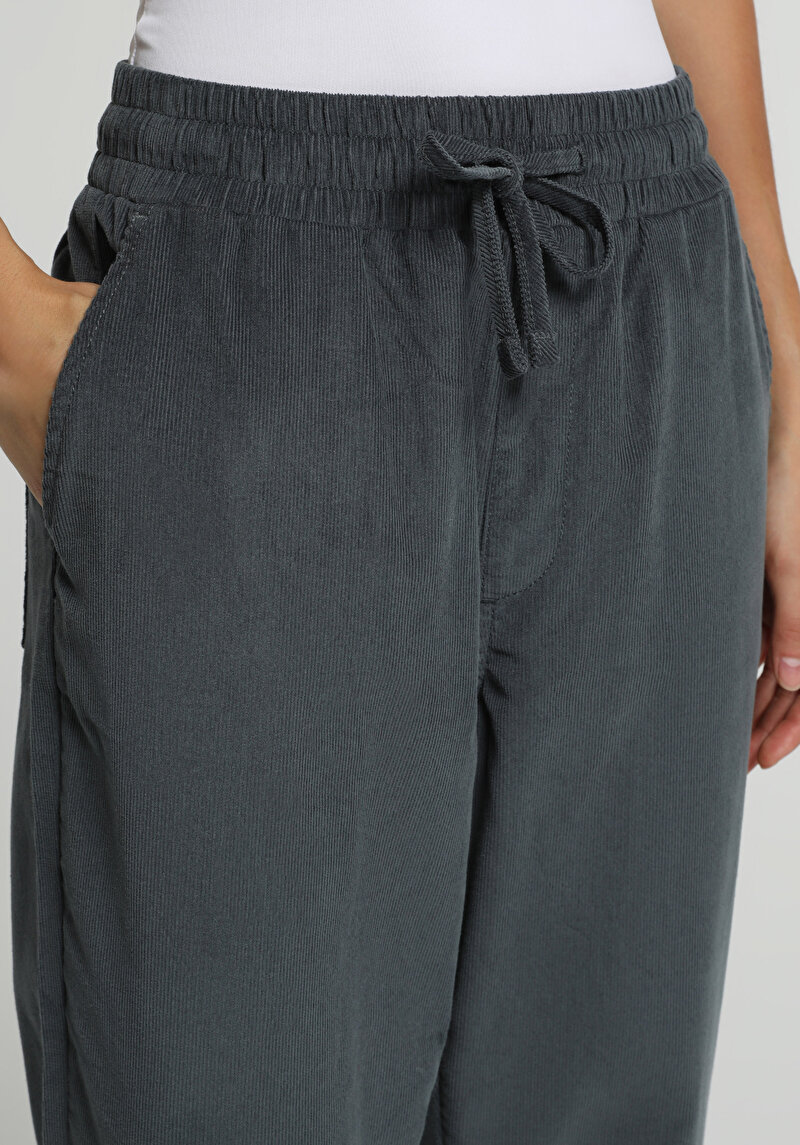 Regular Fit Yüksel Bel Düz Paça Kadın Yeşil  Pantolon