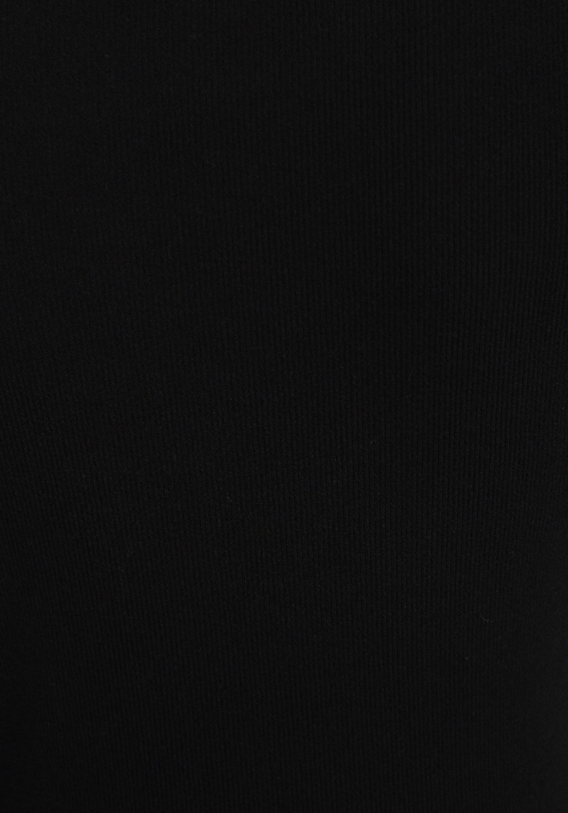 Slim Fit Yuvarlak Yaka Düz Kadın Siyah Uzun Kol Tişört