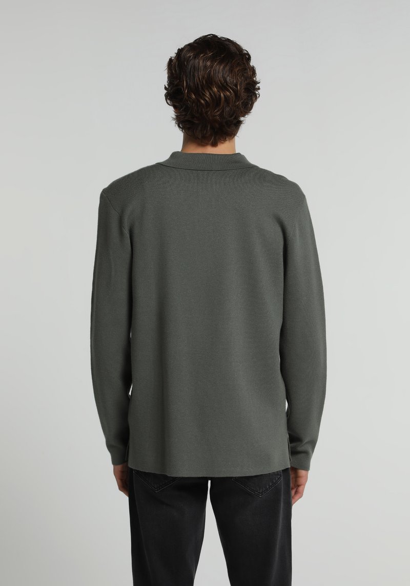 Regular Fit Polo Yaka Jakarlı Erkek Yeşil Kazak