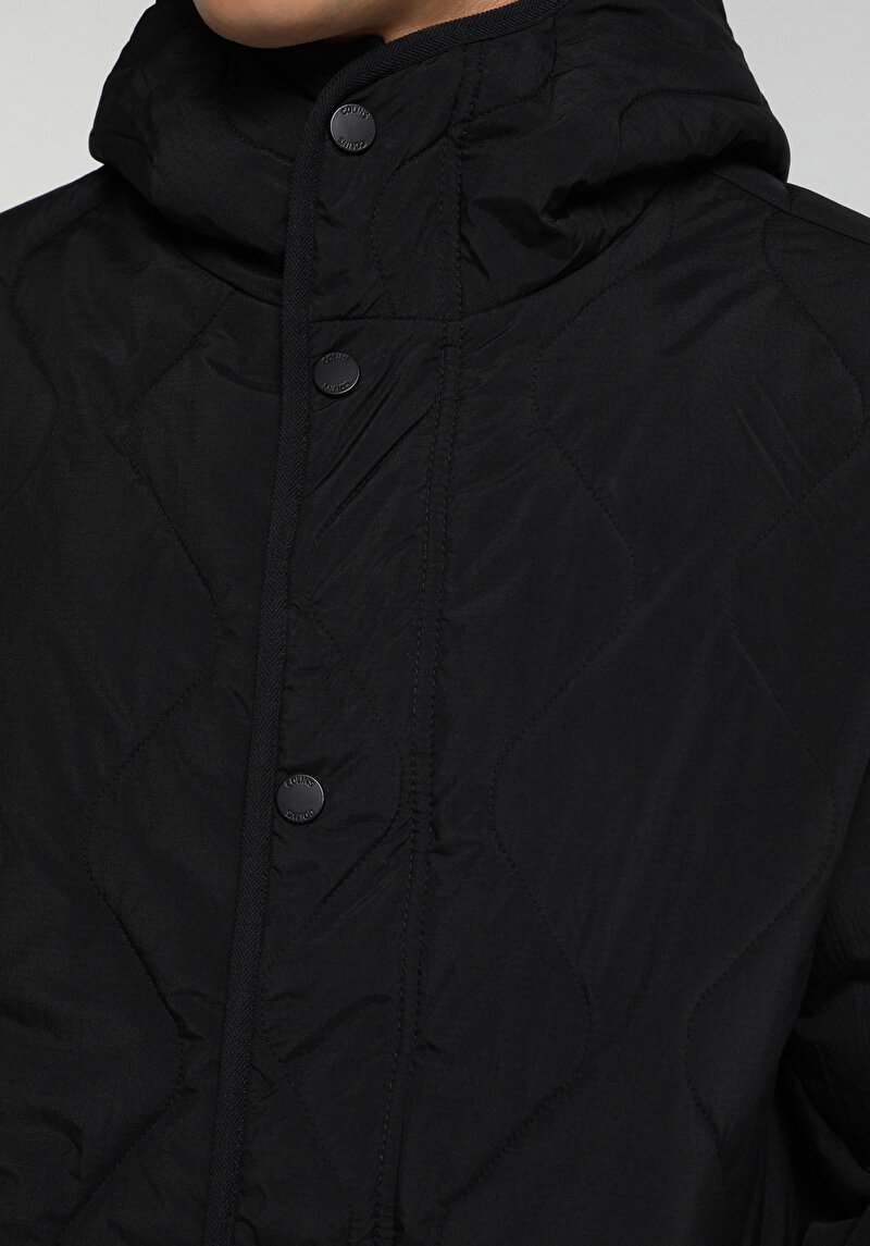 Oversize Fit Kapüşonlu Fermuarlı Astarlı  Erkek Siyah Mont