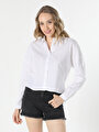 regular-fit-shirt-neck-kadin-beyaz-uzun-kol-gomlek-cl1057687
