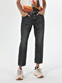 thumb-Slim Fit Orta Bel Pamuklu Daralan Paça Kadın Denim Jean Pantolon