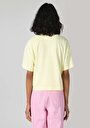 thumb-Regular Fit Yuvarlak Yaka Baskılı Kadın Sari Kısa Kol Tişört
