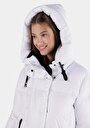 thumb-Regular Fit Kapüşonlu Fermuarlı Astarlı  Kadın Beyaz Kaban