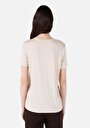thumb-Regular Fit Yuvarlak Yaka Baskılı Kadın Bej Kısa Kol Tişört