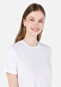 thumb-Regular Fit Yuvarlak Yaka Örme Düz Kadın Beyaz Kısa Kol Tişört