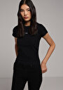 thumb-Slim Fit Yuvarlak Yaka Düz Kadın Siyah Kısa Kol Tişört