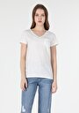 thumb-Regular Fit V Yaka Düz Kadın Beyaz Kısa Kol Tişört