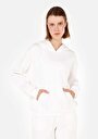 regular-fit-kapusonlu-duz-kadin-beyaz-sweatshirt