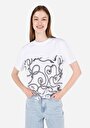 thumb-Regular Fit Yuvarlak Yaka Baskılı Kadın Beyaz Kısa Kol Tişört