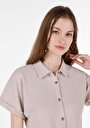 thumb-Regular Fit Shirt Neck Düz Kadın Bej Kısa Kol Tişört