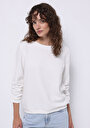 thumb-Regular Fit Yuvarlak Yaka Jakarlı Kadın Beyaz Uzun Kol Tişört