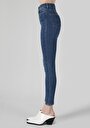 thumb-Skinny Fit Yüksel Bel Dar Paça Fermuarlı Kadın İndigo Jean Pantolon