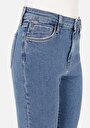 thumb-Skinny Fit   Kadın İndigo Jean Pantolon
