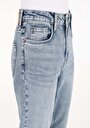 thumb-Mom Fit  Daralan Paça Kadın İndigo Jean Pantolon