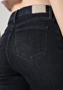 thumb-Slim Fit Orta Bel Düz Paça Kadın Koyu İndigo Denim Jean Pantolon