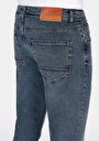 thumb-Straight Fit Düşük Bel Düz Paça Erkek İndigo Jean Pantolon
