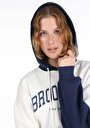thumb-Regular Fit Kapüşonlu Baskılı Kadın Beyaz Sweatshirt