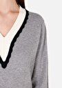 thumb-Regular Fit V Yaka  Kadın Gri Kazak