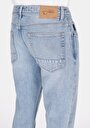 thumb-Regular Fit Orta Bel Daralan Paça Erkek Light İndigo Cepli Denim Jean Pantolon