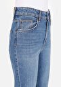 thumb-Straight Fit Kadın Mid İndigo Denim Jean Pantolon