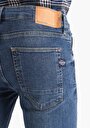 thumb-Straight Fit Düşük Bel Düz Paça Erkek İndigo Jean Pantolon
