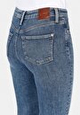 thumb-Skinny Fit   Kadın İndigo Jean Pantolon