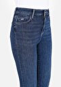 thumb-Skinny Fit   Kadın İndigo Jean Pantolon