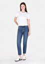 thumb-Slim Fit Orta Bel Düz Paça Kadın İndigo Jean Pantolon