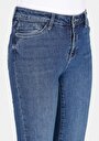 thumb-Slim Fit Orta Bel Düz Paça Kadın İndigo Jean Pantolon