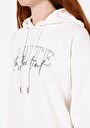 thumb-Regular Fit Kapüşonlu  Kadın Beyaz Sweatshirt