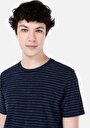 thumb-Regular Fit Yuvarlak Yaka Çizgili Erkek Lacivert Kısa Kol Cepsiz Tişört