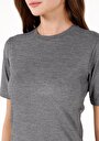 thumb-Slim Fit Yuvarlak Yaka Örme Düz Kadın Gri Kısa Kol Tişört