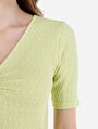 thumb-Slim Fit V Yaka Jakarlı Kadın Yeşil Kısa Kol Tişört