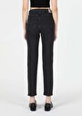 thumb-Slim Fit Orta Bel Düz Paça Kadın Siyah Jean Pantolon