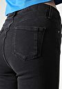thumb-Skinny Fit Orta Bel Dar Paça Kadın Siyah Jean Pantolon
