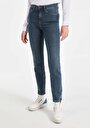 thumb-Slim Fit Orta Bel Düz Paça Kadın İndigo Denim Jean Pantolon